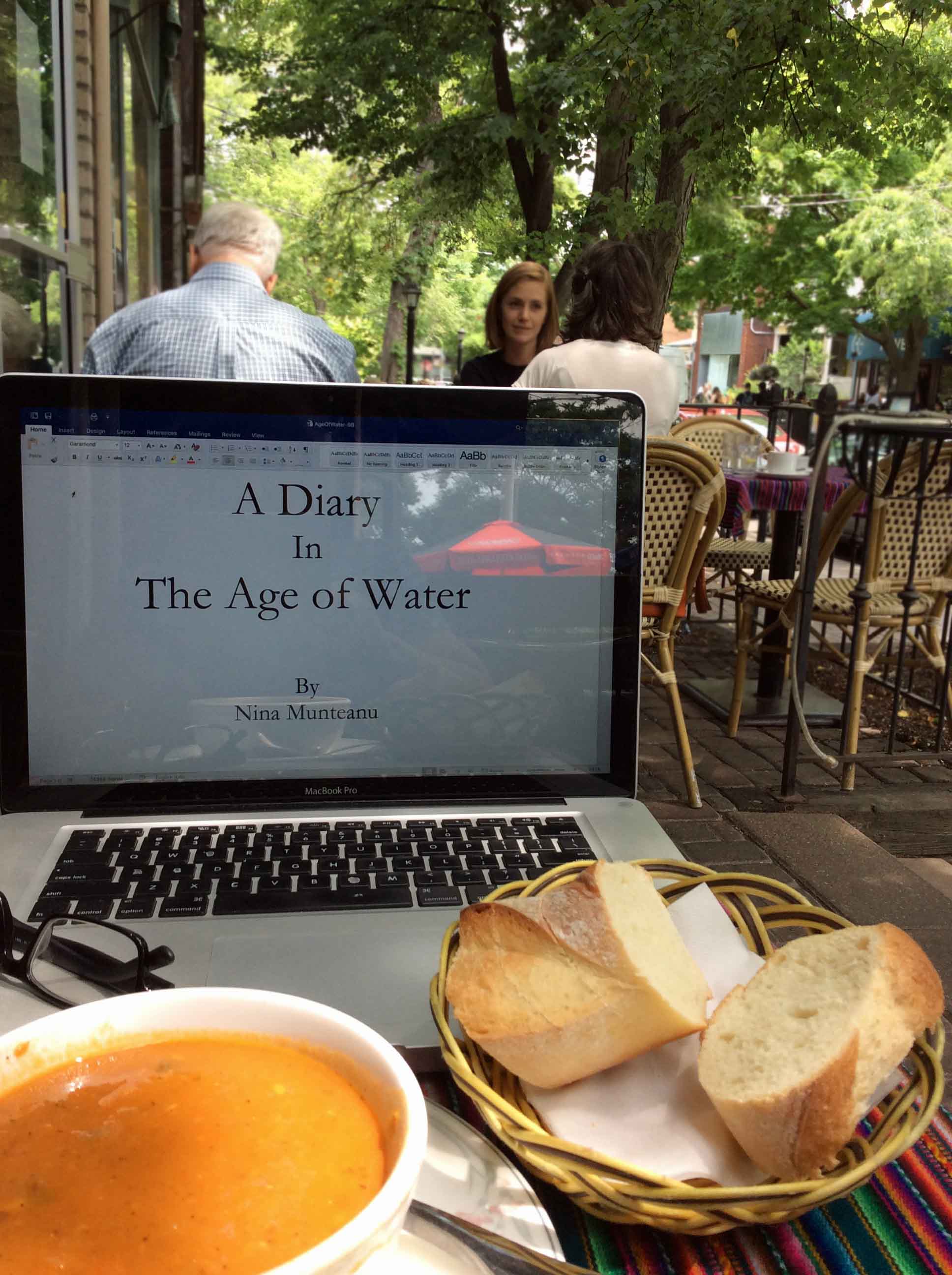 writing-Cafe on Baldwin